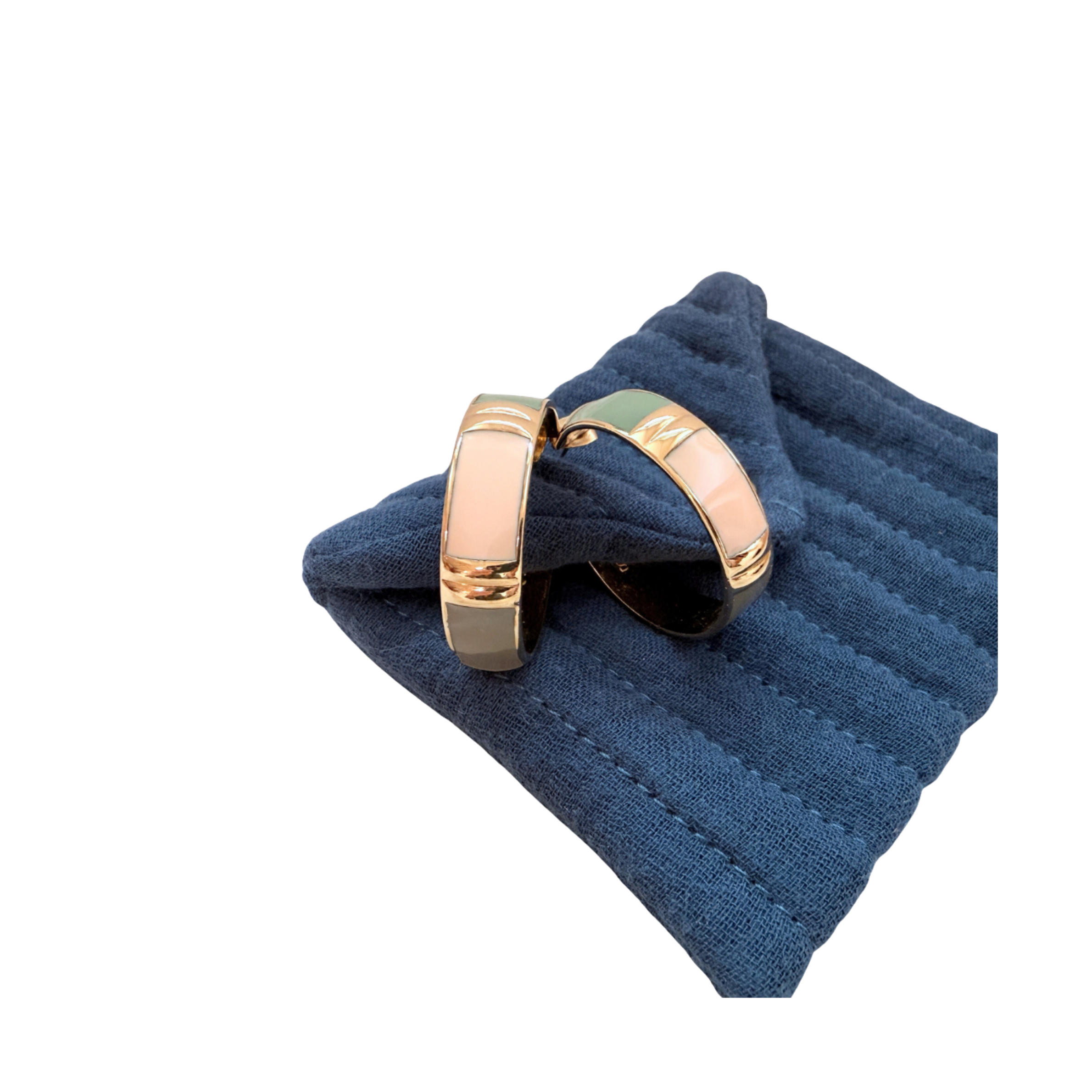 capsule-view